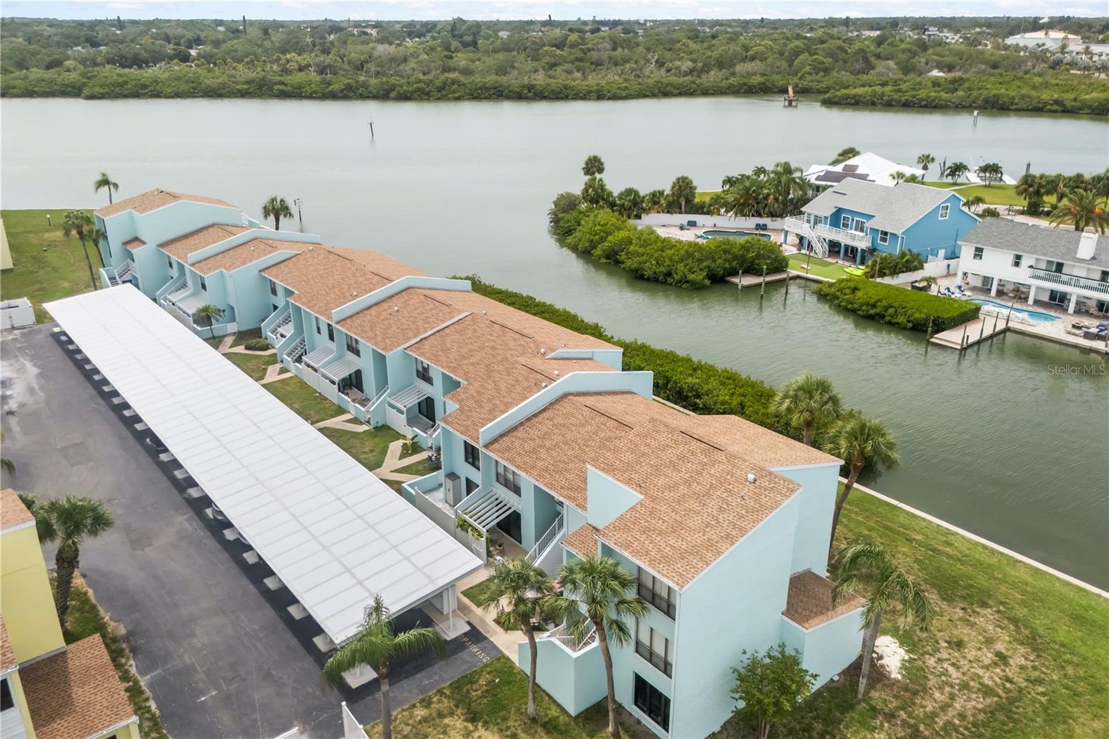 1 WINDRUSH BLVD #63, INDIAN ROCKS BEACH, FL — photo 37
