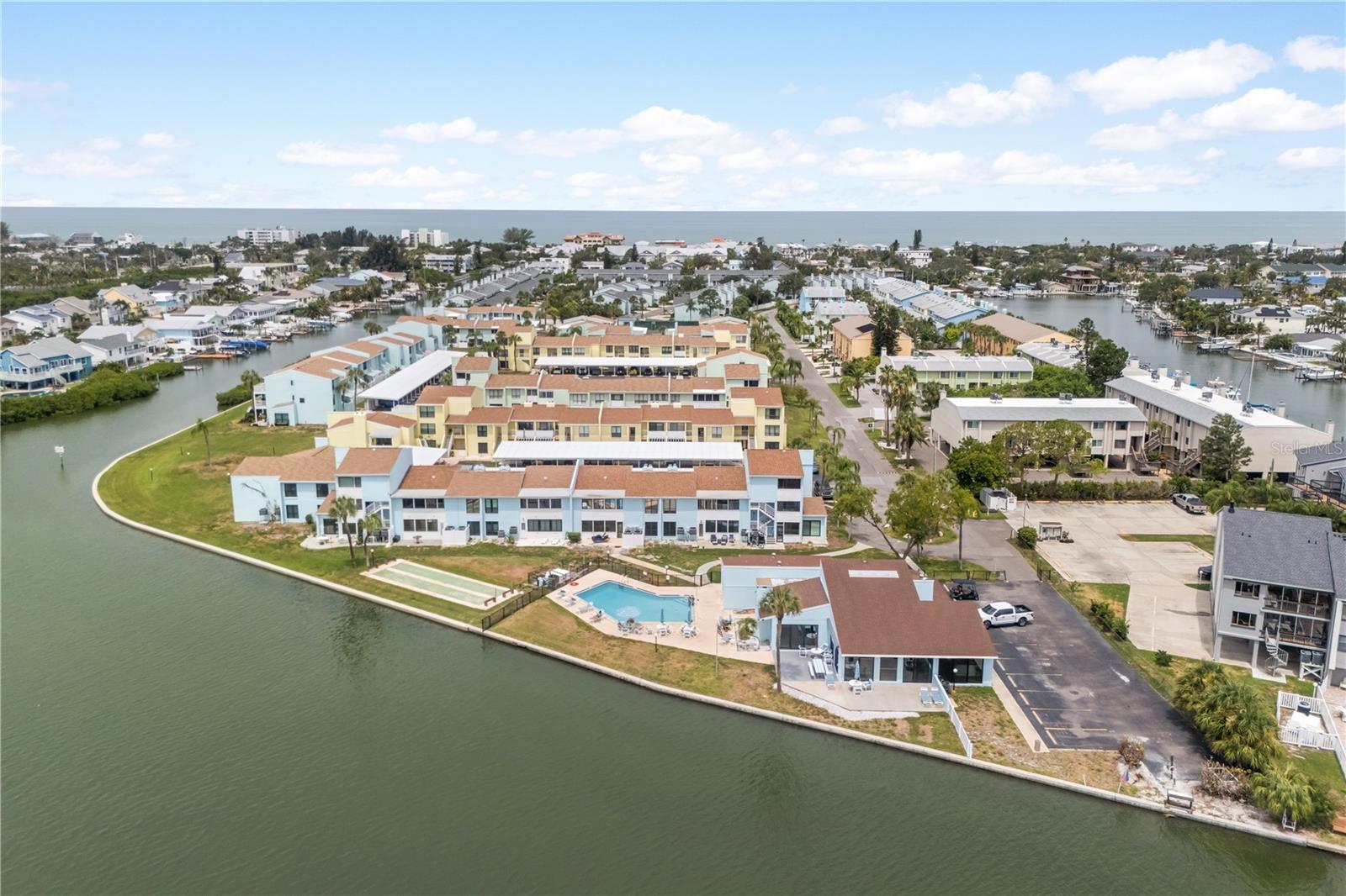 1 WINDRUSH BLVD #63, INDIAN ROCKS BEACH, FL — photo 39