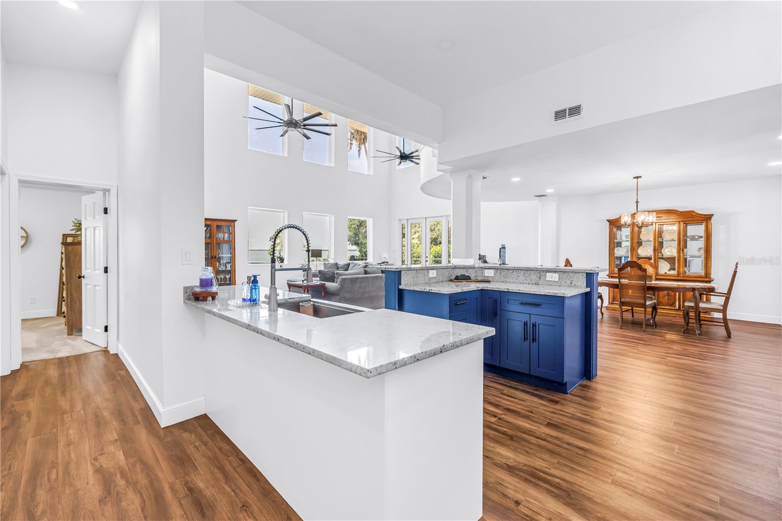 2280 PINELLAS POINT DR S, ST PETERSBURG, FL — photo 23