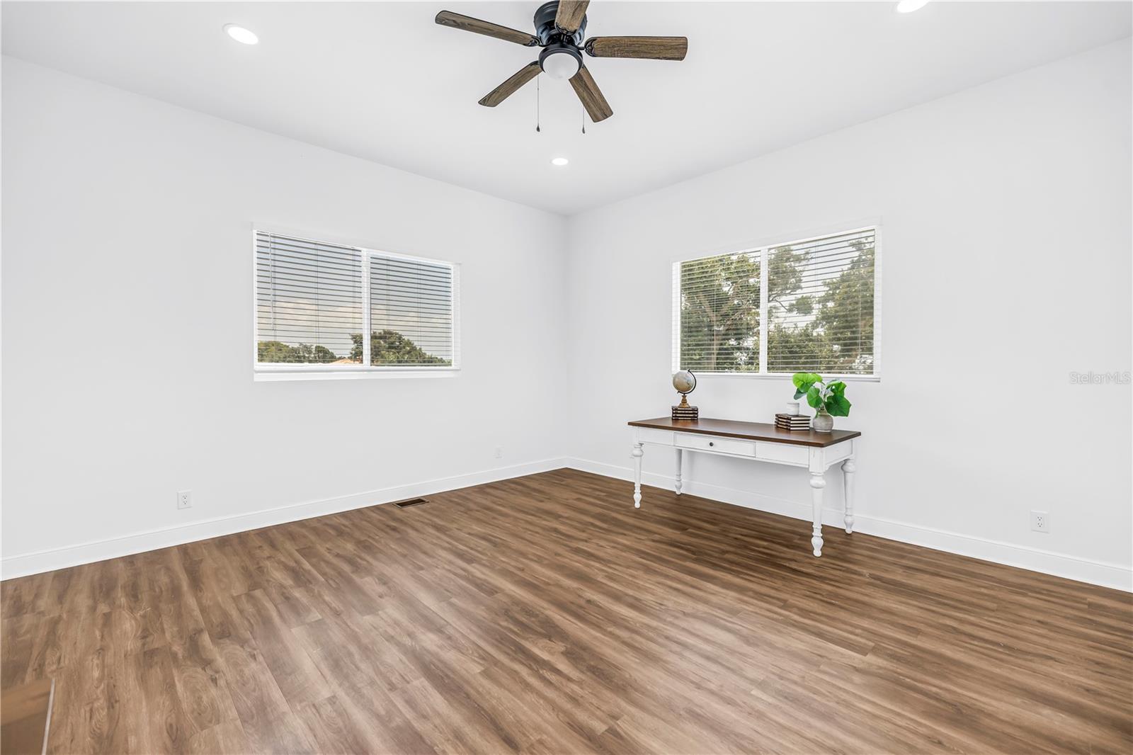 2280 PINELLAS POINT DR S, ST PETERSBURG, FL — photo 70