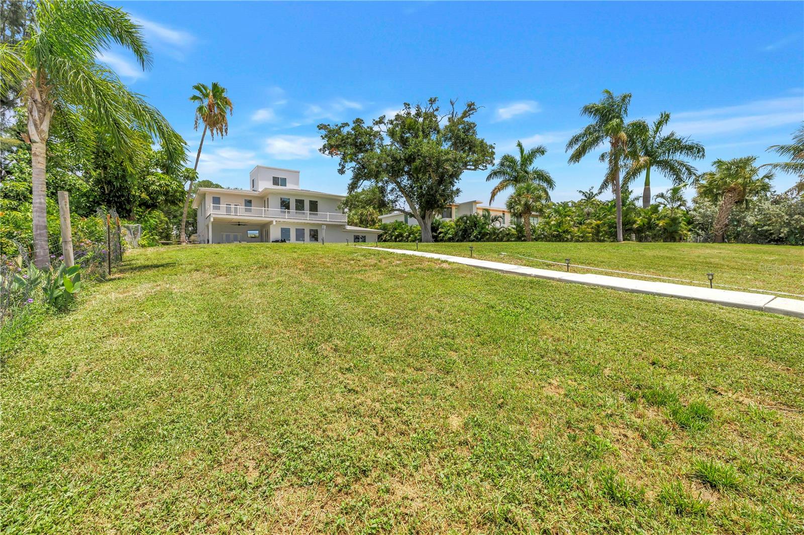 2280 PINELLAS POINT DR S, ST PETERSBURG, FL — photo 81