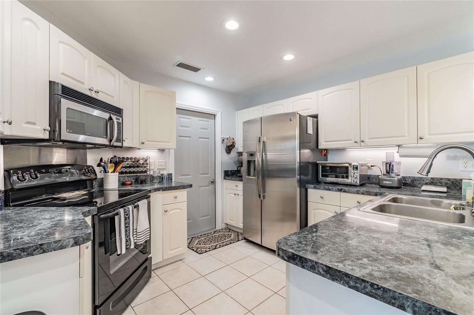 9501 27TH AVE E, PALMETTO, FL — photo 14