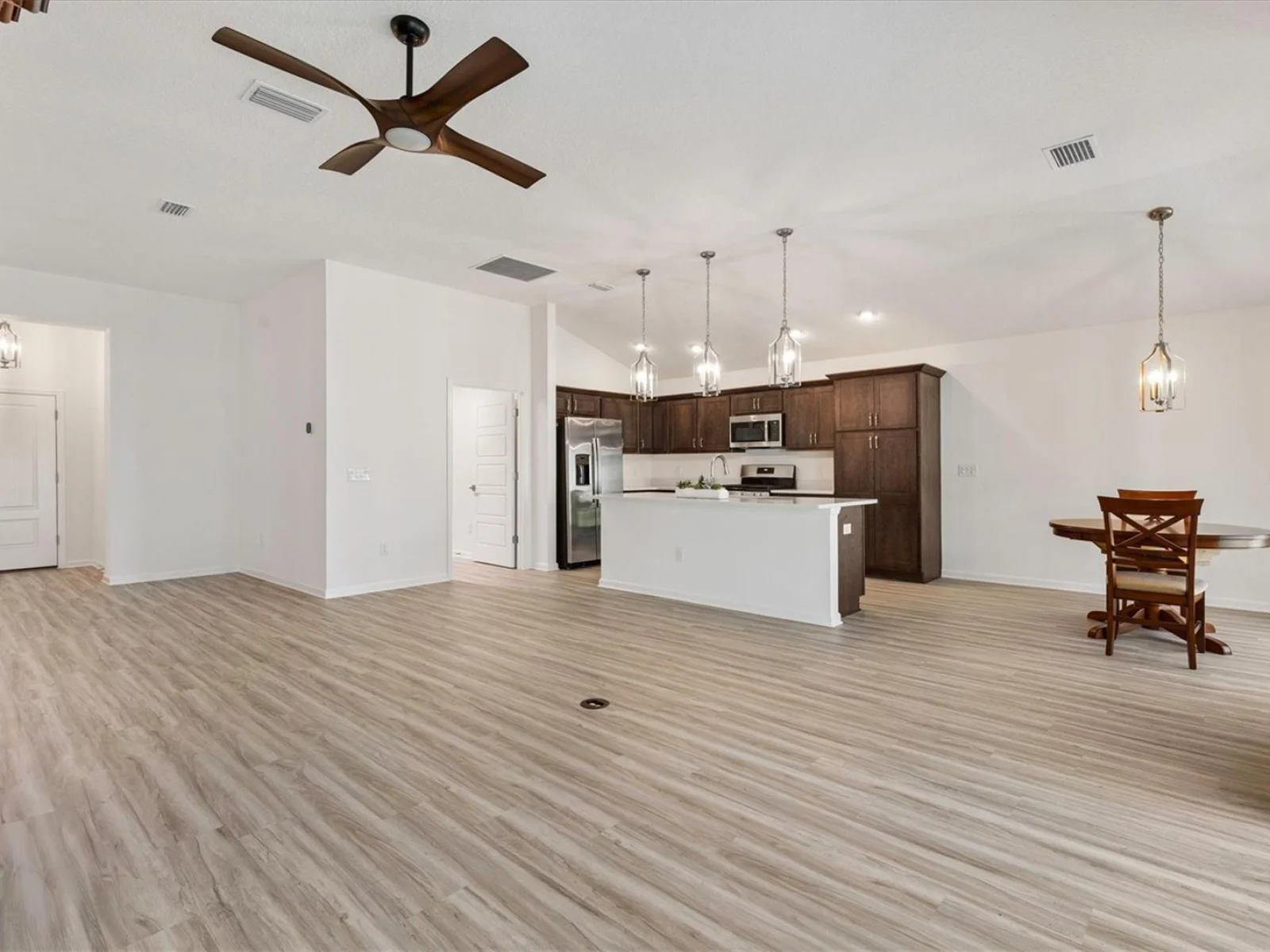 1574 ROWELL ST, THE VILLAGES, FL — photo 15