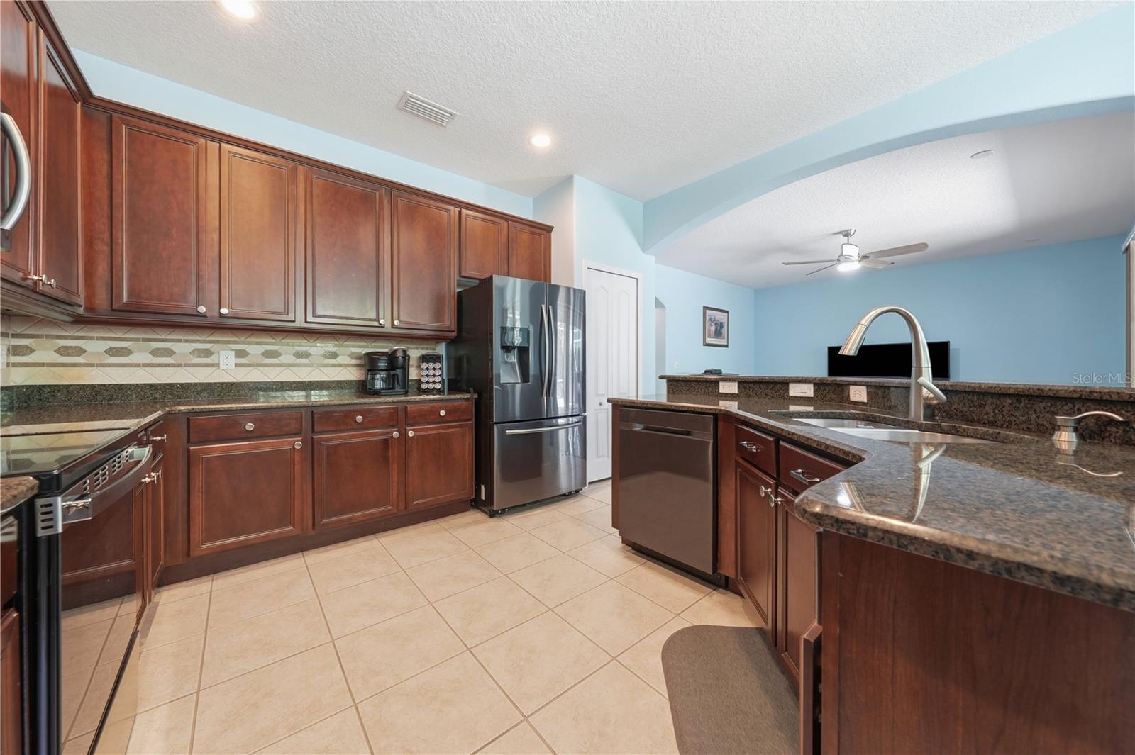 489 LUNA BELLA LN, NEW SMYRNA BEACH, FL — photo 8