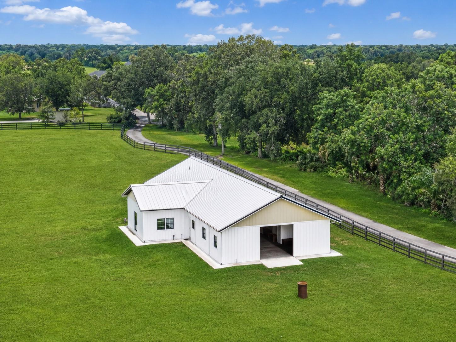 8544 NW 160TH AVE, MORRISTON, FL — photo 5