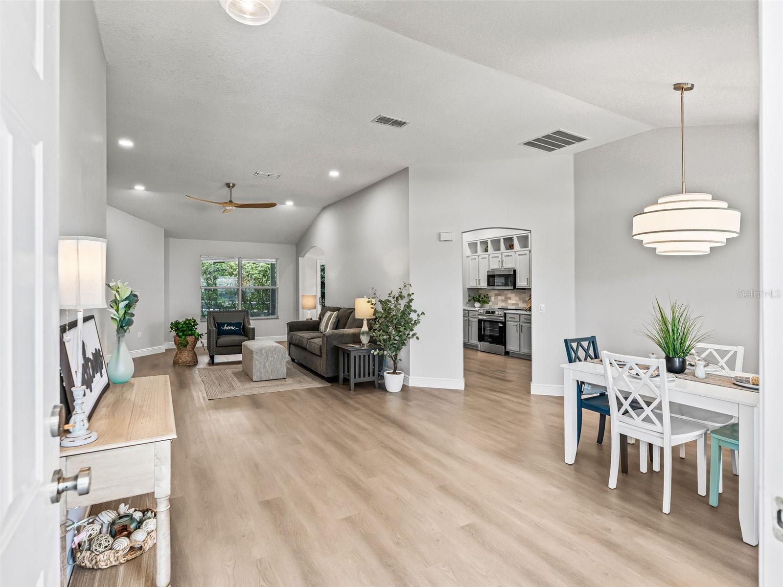 1506 ROCHA LN, THE VILLAGES, FL — photo 6