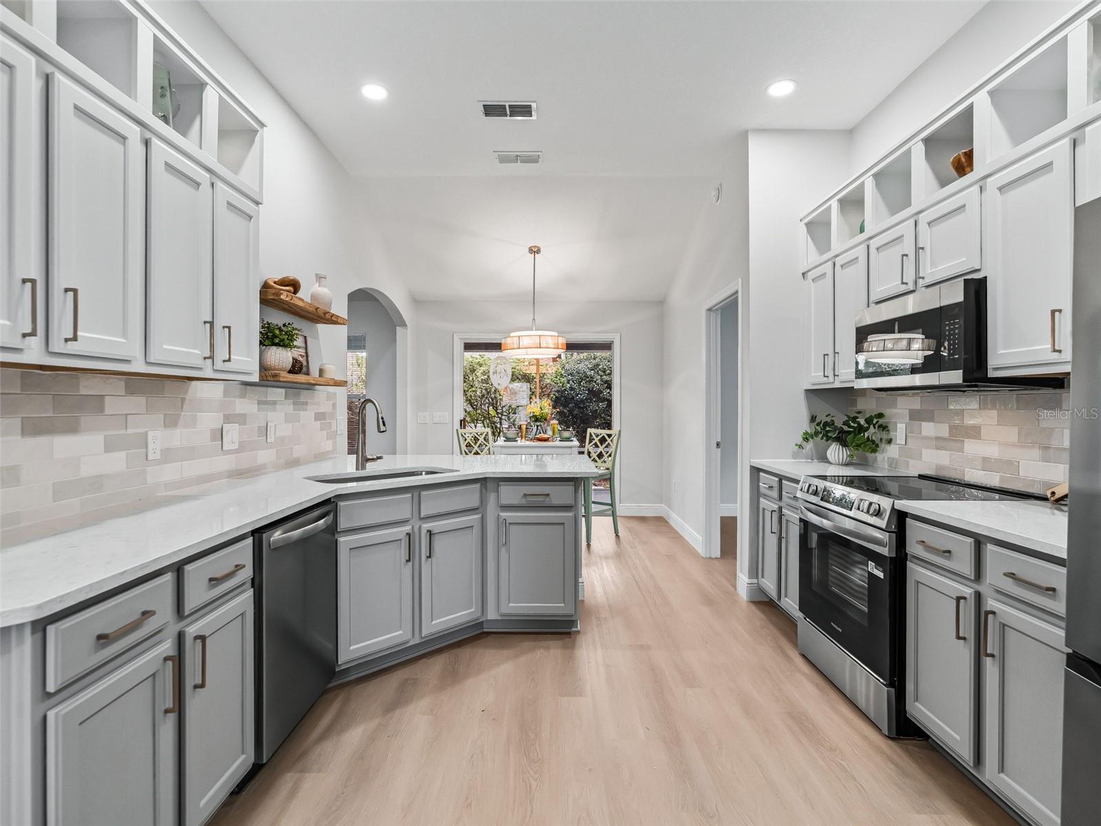 1506 ROCHA LN, THE VILLAGES, FL — photo 24