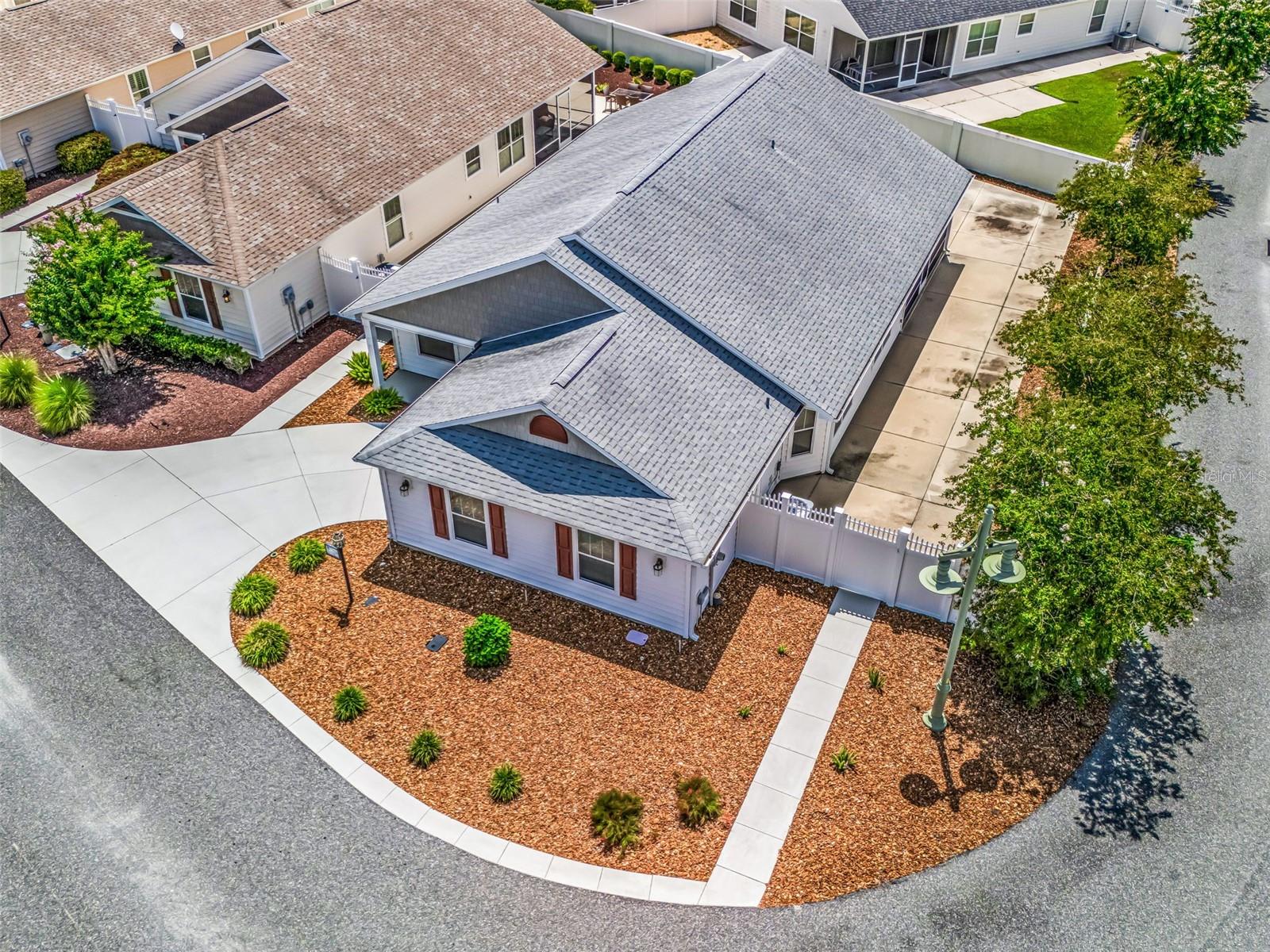 1134 SOUTHERN SUN DR, THE VILLAGES, FL — photo 3