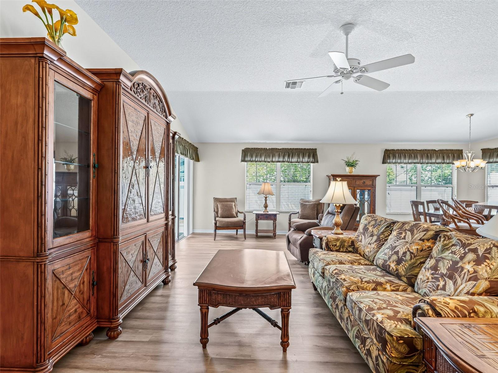 1134 SOUTHERN SUN DR, THE VILLAGES, FL — photo 6