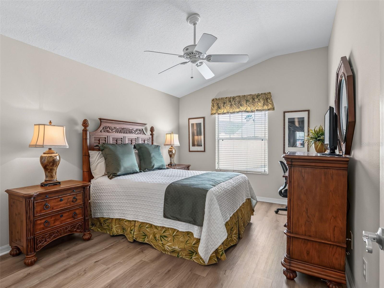 1134 SOUTHERN SUN DR, THE VILLAGES, FL — photo 20