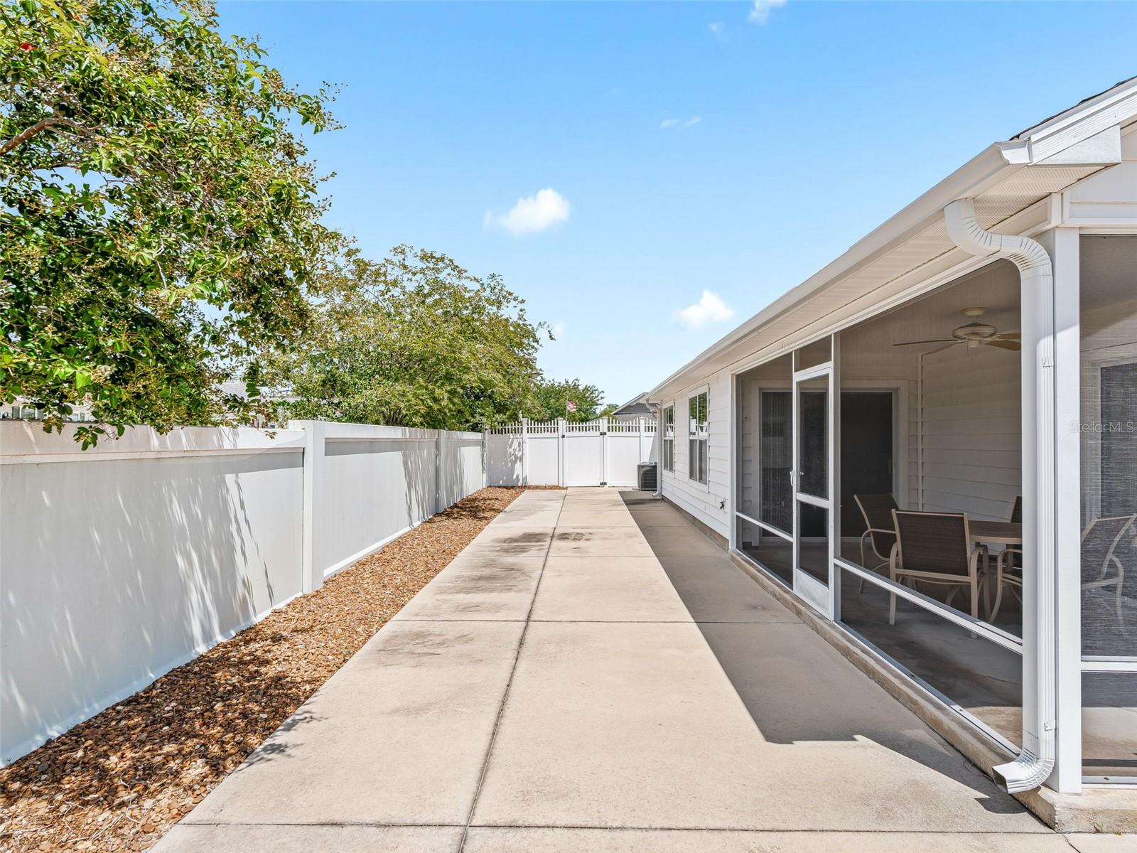 1134 SOUTHERN SUN DR, THE VILLAGES, FL — photo 28