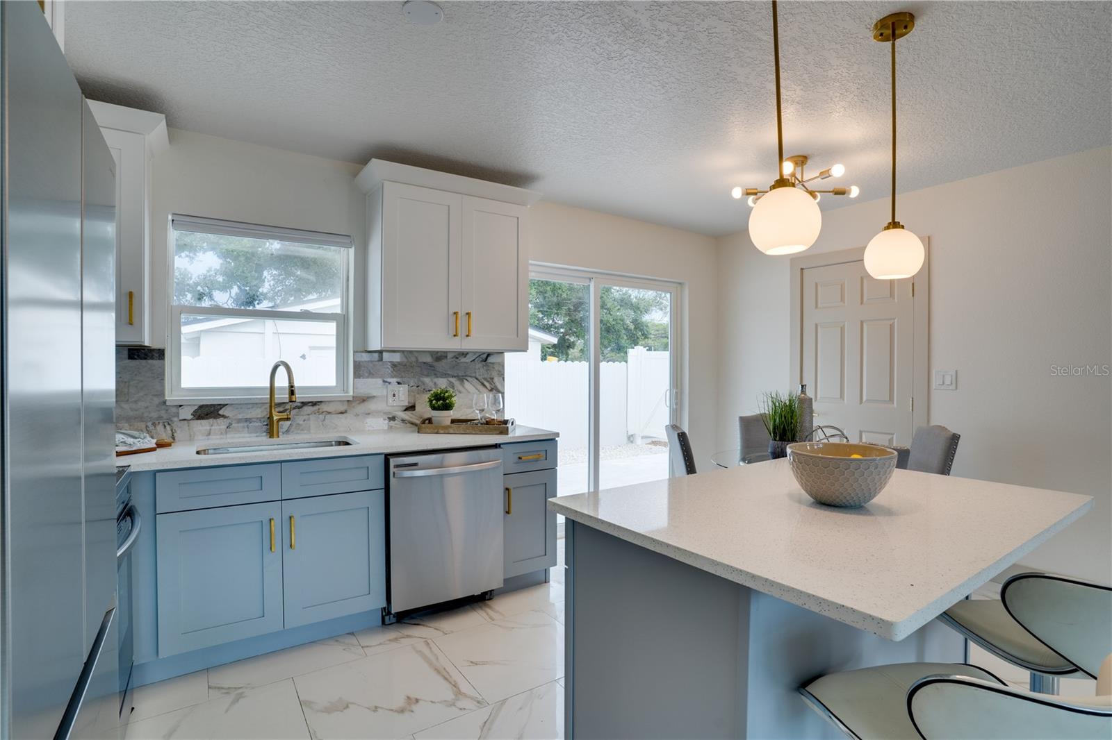 12425 RIDGE RD, LARGO, FL — photo 9