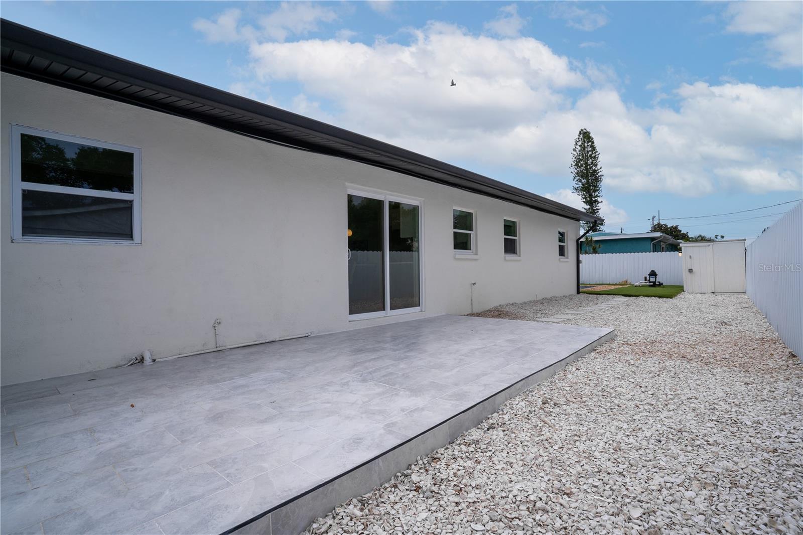12425 RIDGE RD, LARGO, FL — photo 27