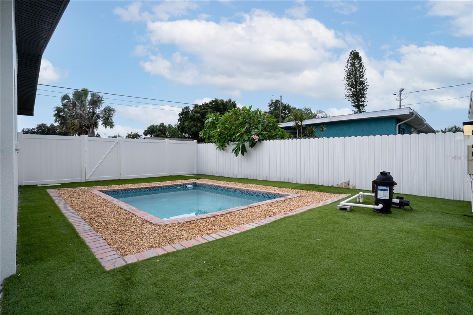 12425 RIDGE RD, LARGO, FL — photo 29
