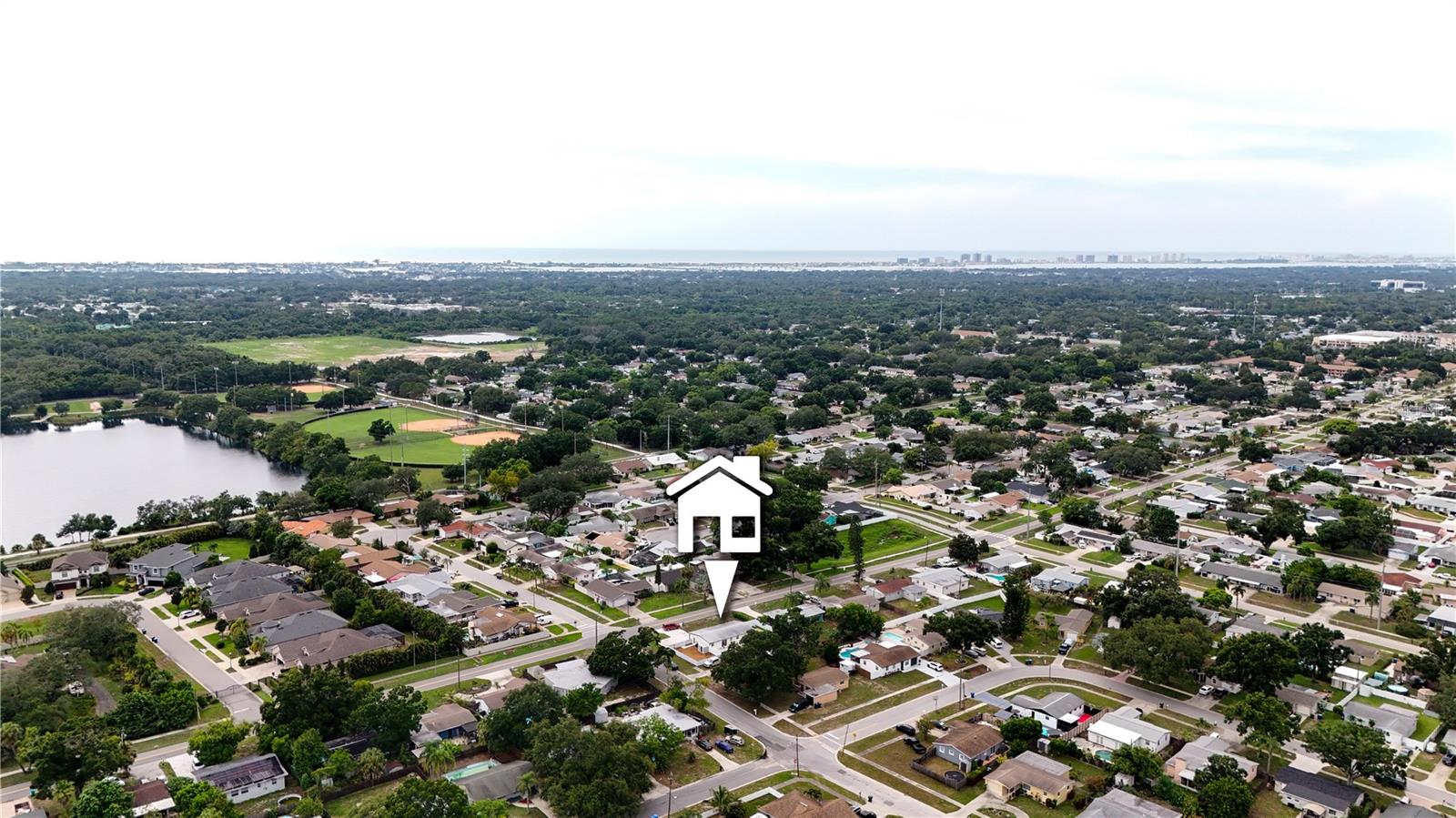 12425 RIDGE RD, LARGO, FL — photo 39