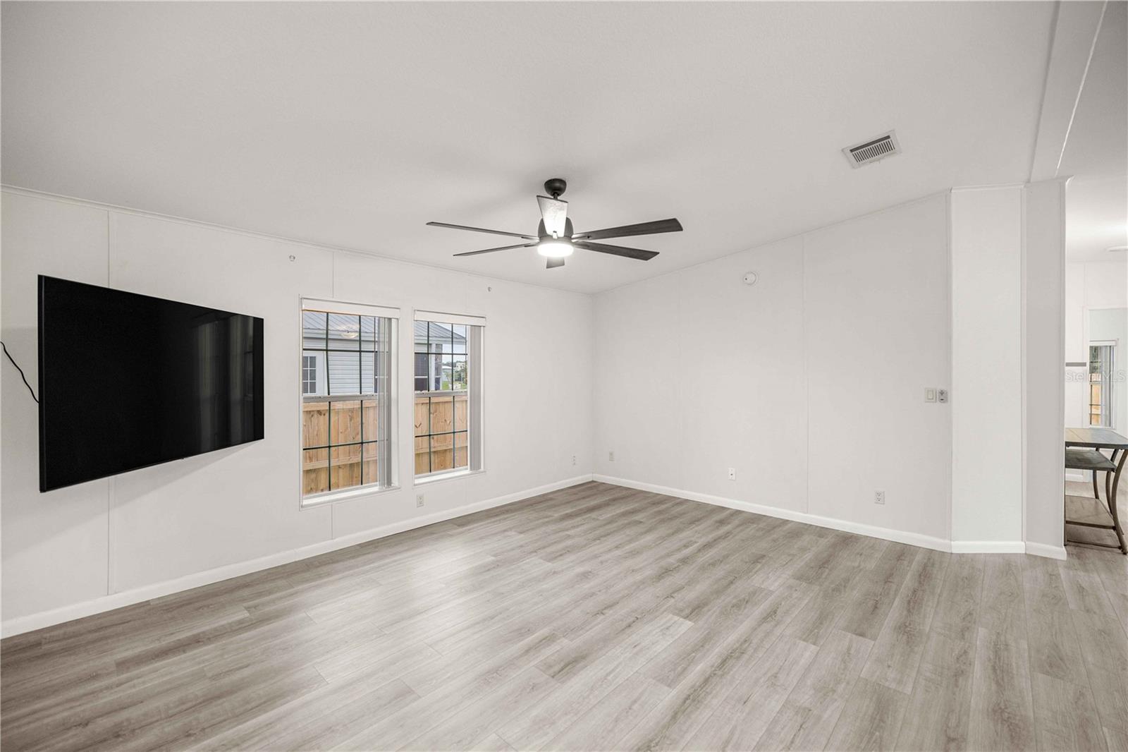 5230 LEXINGTON CIR, WILDWOOD, FL — photo 10