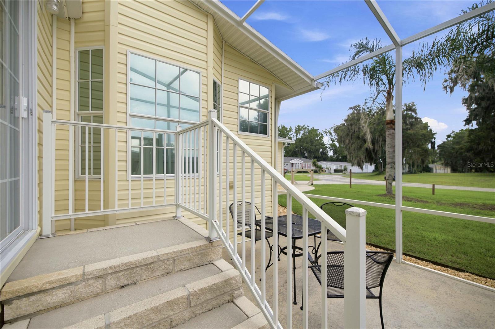 5230 LEXINGTON CIR, WILDWOOD, FL — photo 26