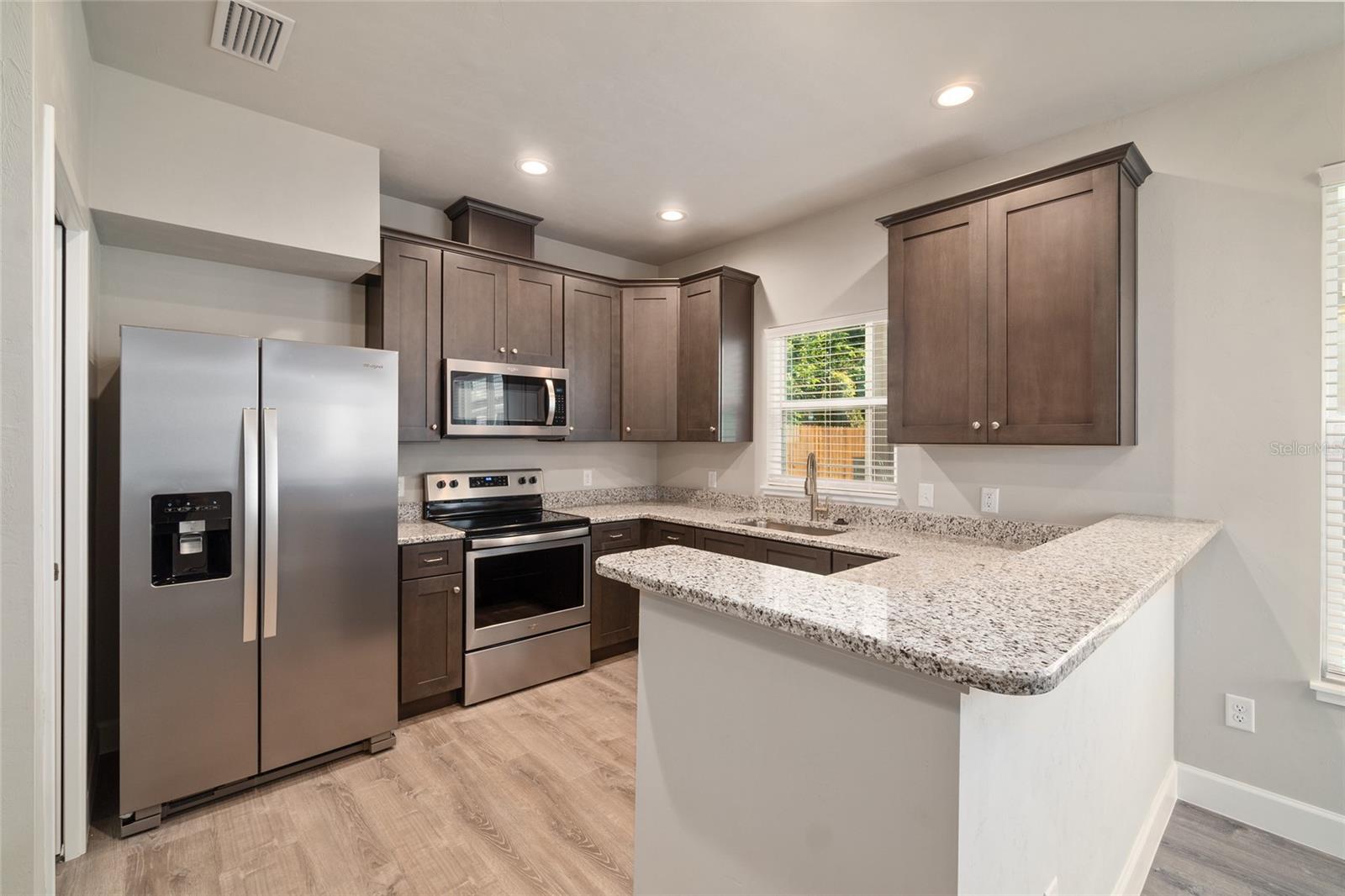 622 NW 3RD AVE #7, GAINESVILLE, FL — photo 3