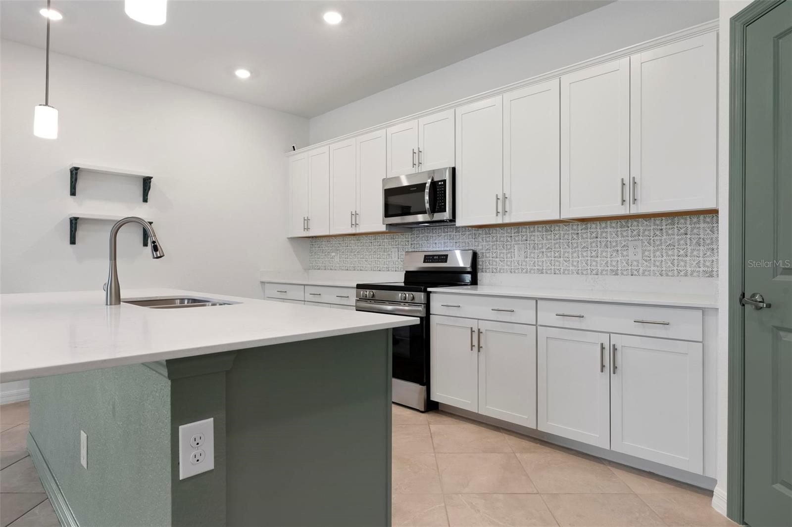 11129 PINOT DR, VENICE, FL — photo 29