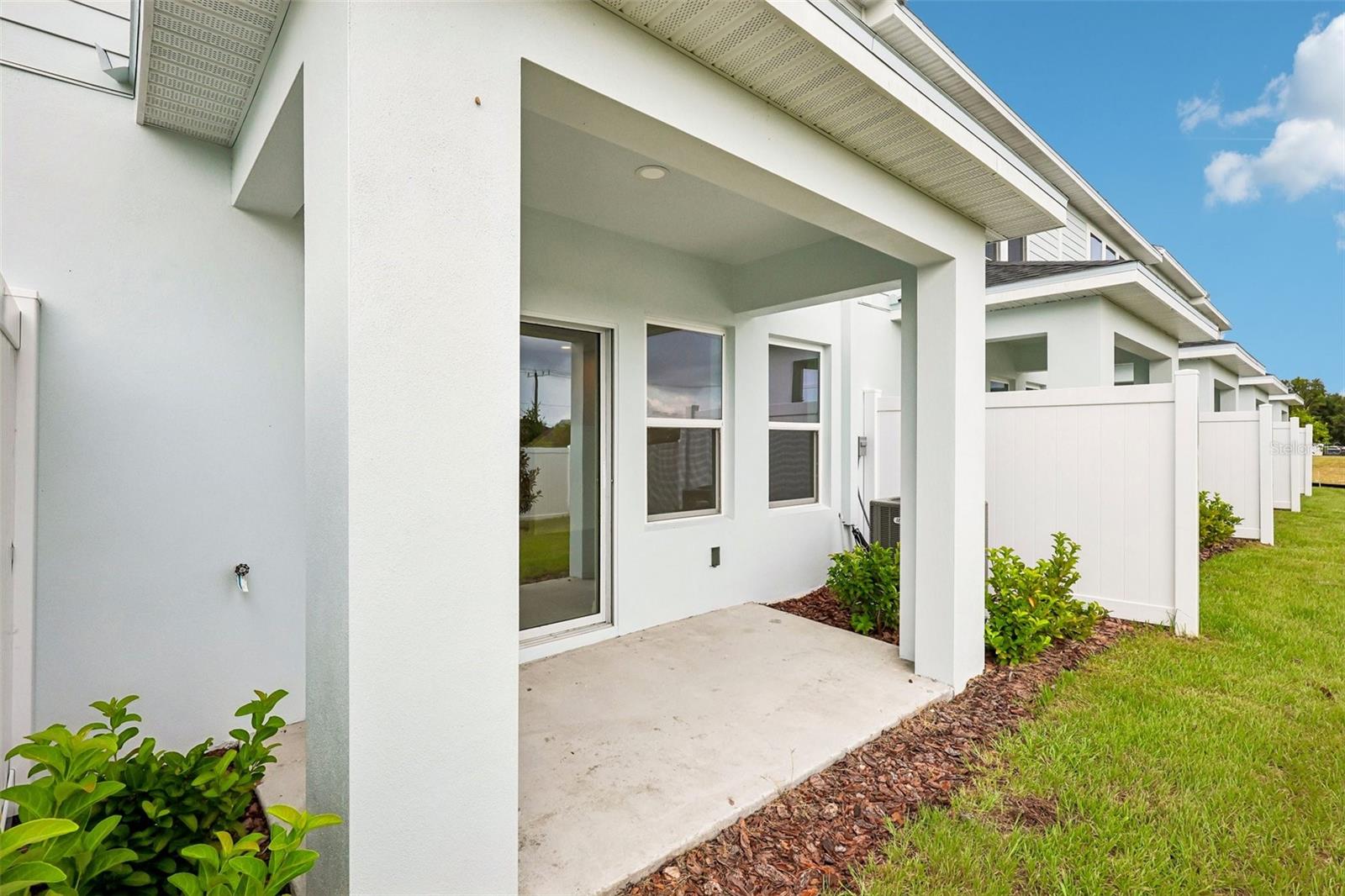 6848 HOLCOMBE DOWN DR, ZEPHYRHILLS, FL — photo 29