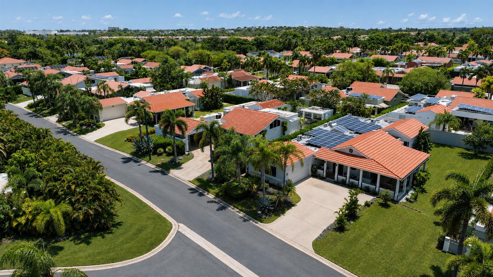 147 CAMINO DE LOS JUNCOS, DORADO, PR