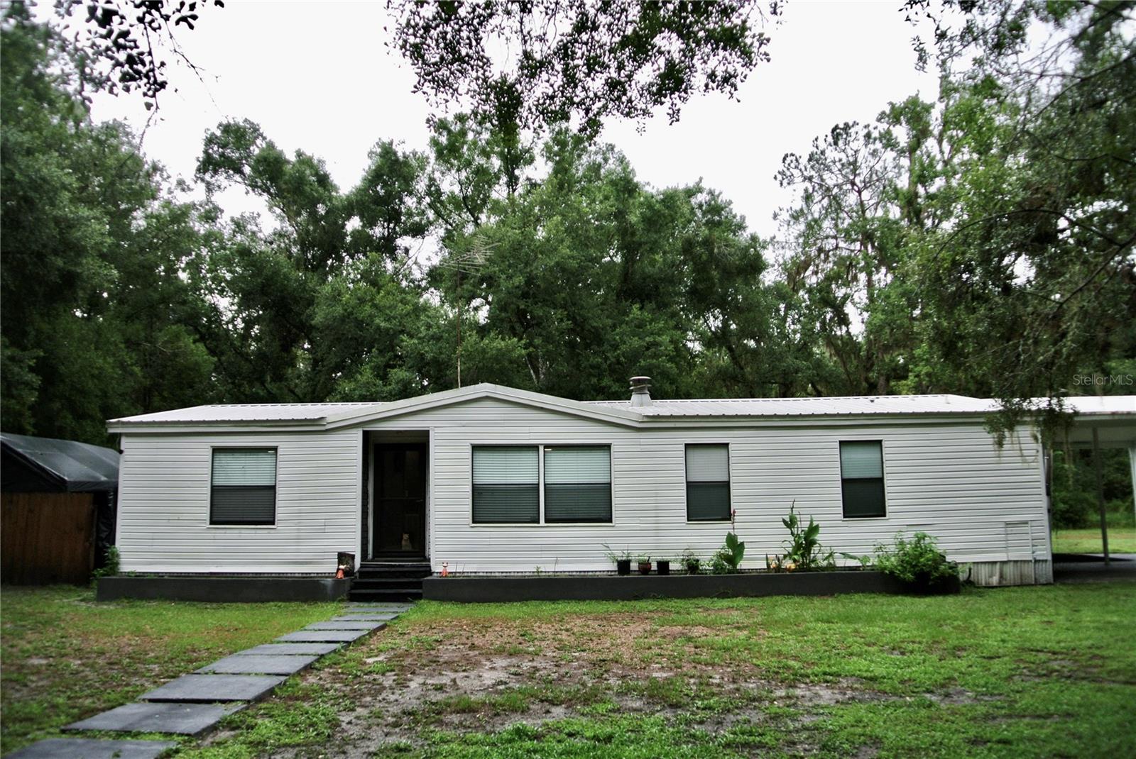 38122 CENTRAL AVE, ZEPHYRHILLS, FL — photo 2