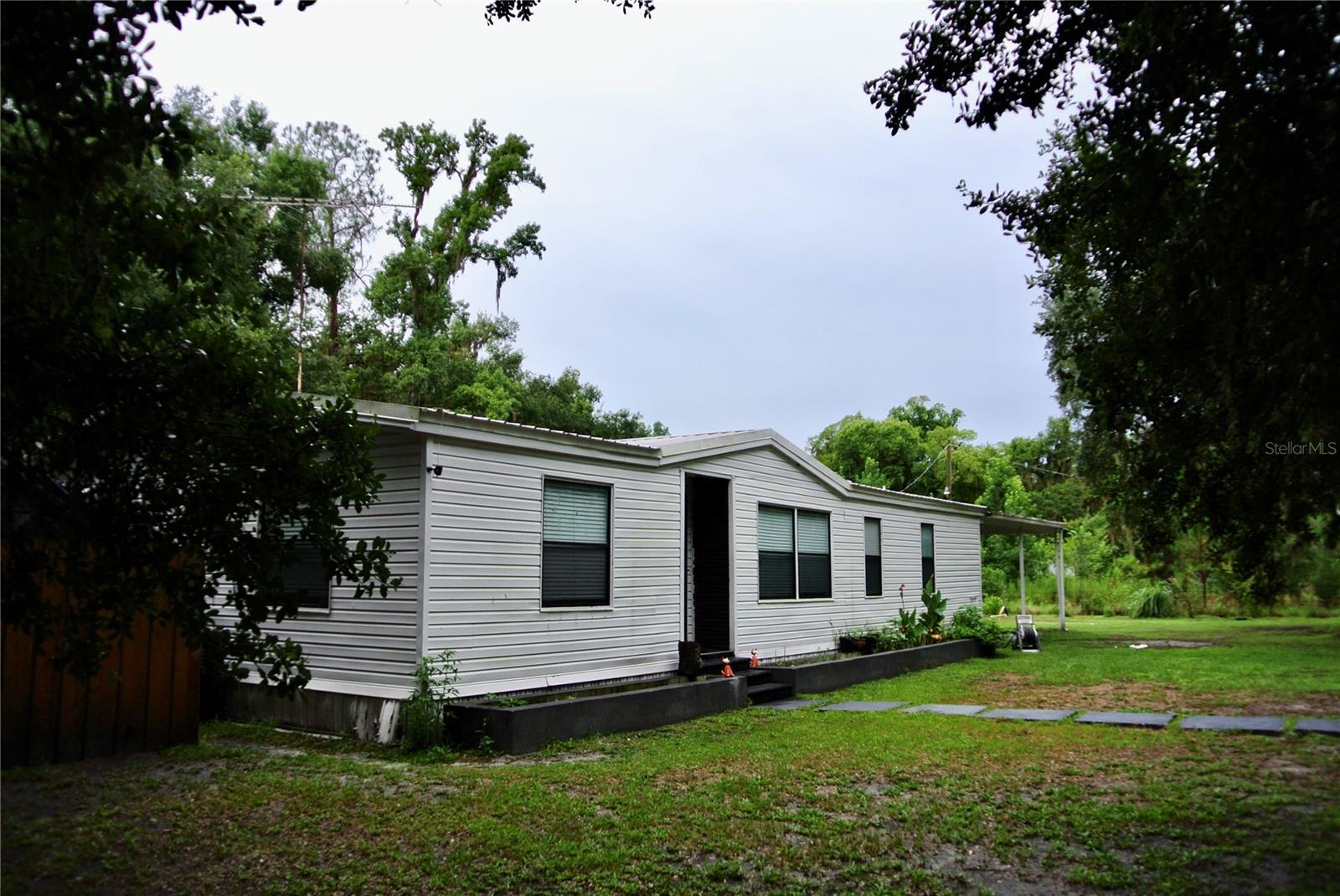 38122 CENTRAL AVE, ZEPHYRHILLS, FL — photo 5