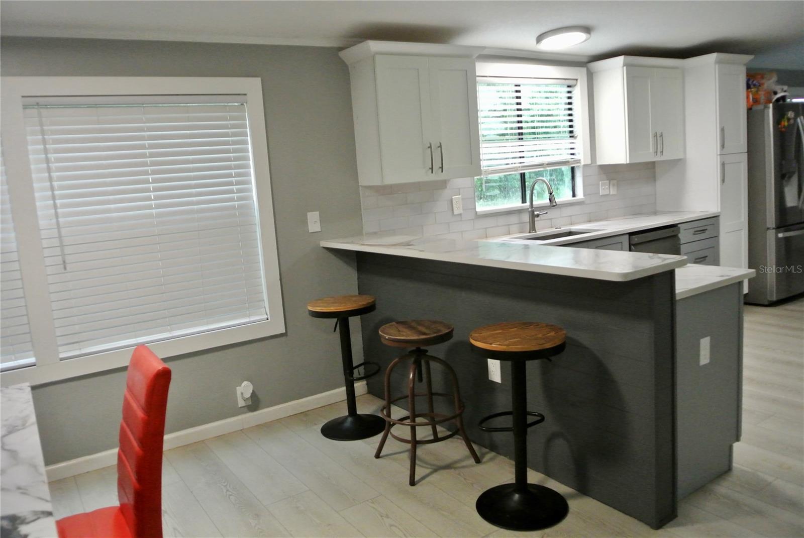 38122 CENTRAL AVE, ZEPHYRHILLS, FL — photo 17