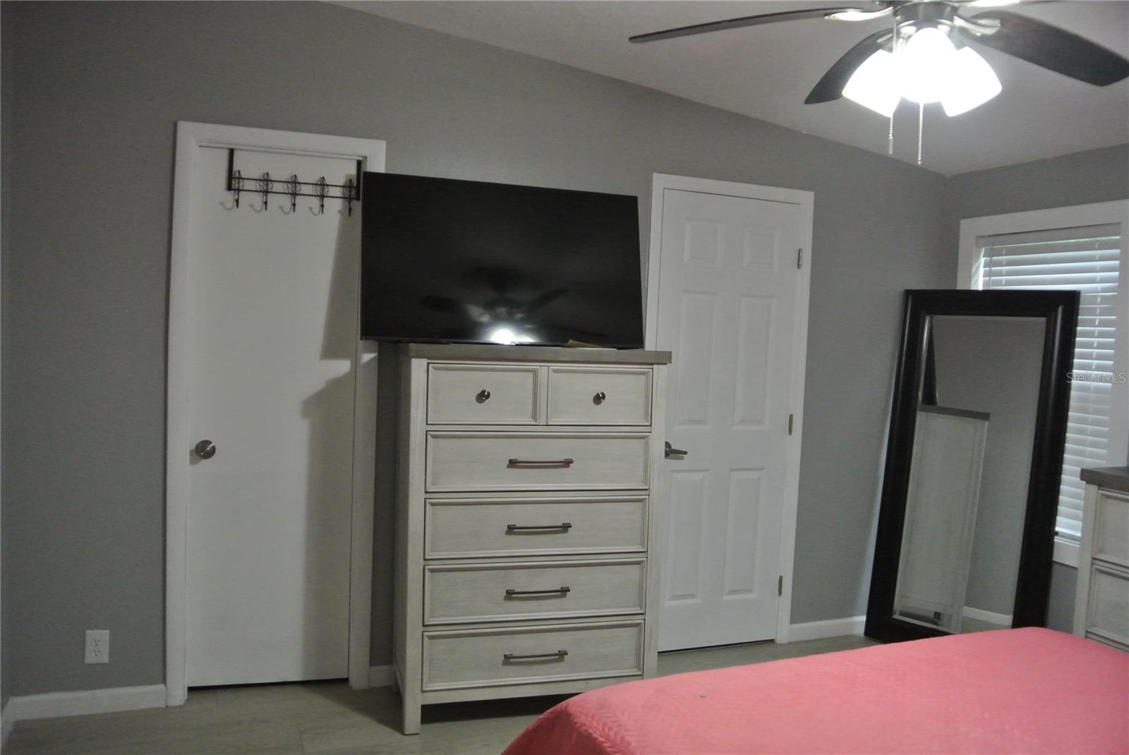 38122 CENTRAL AVE, ZEPHYRHILLS, FL — photo 29