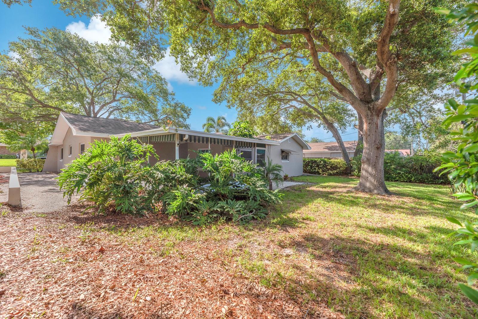 11081 143RD ST, LARGO, FL — photo 30