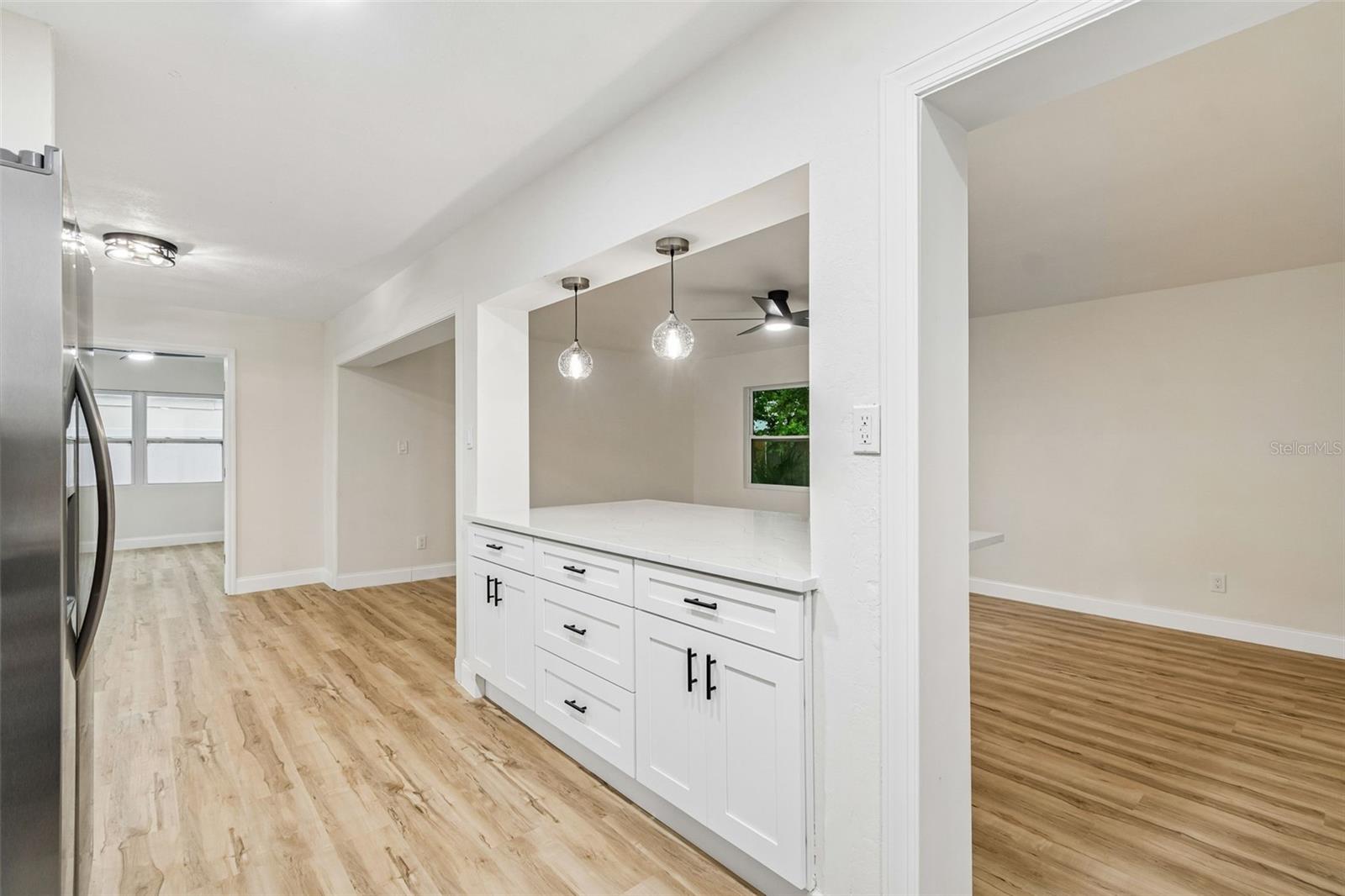 6781 33RD AVE N, ST PETERSBURG, FL — photo 17