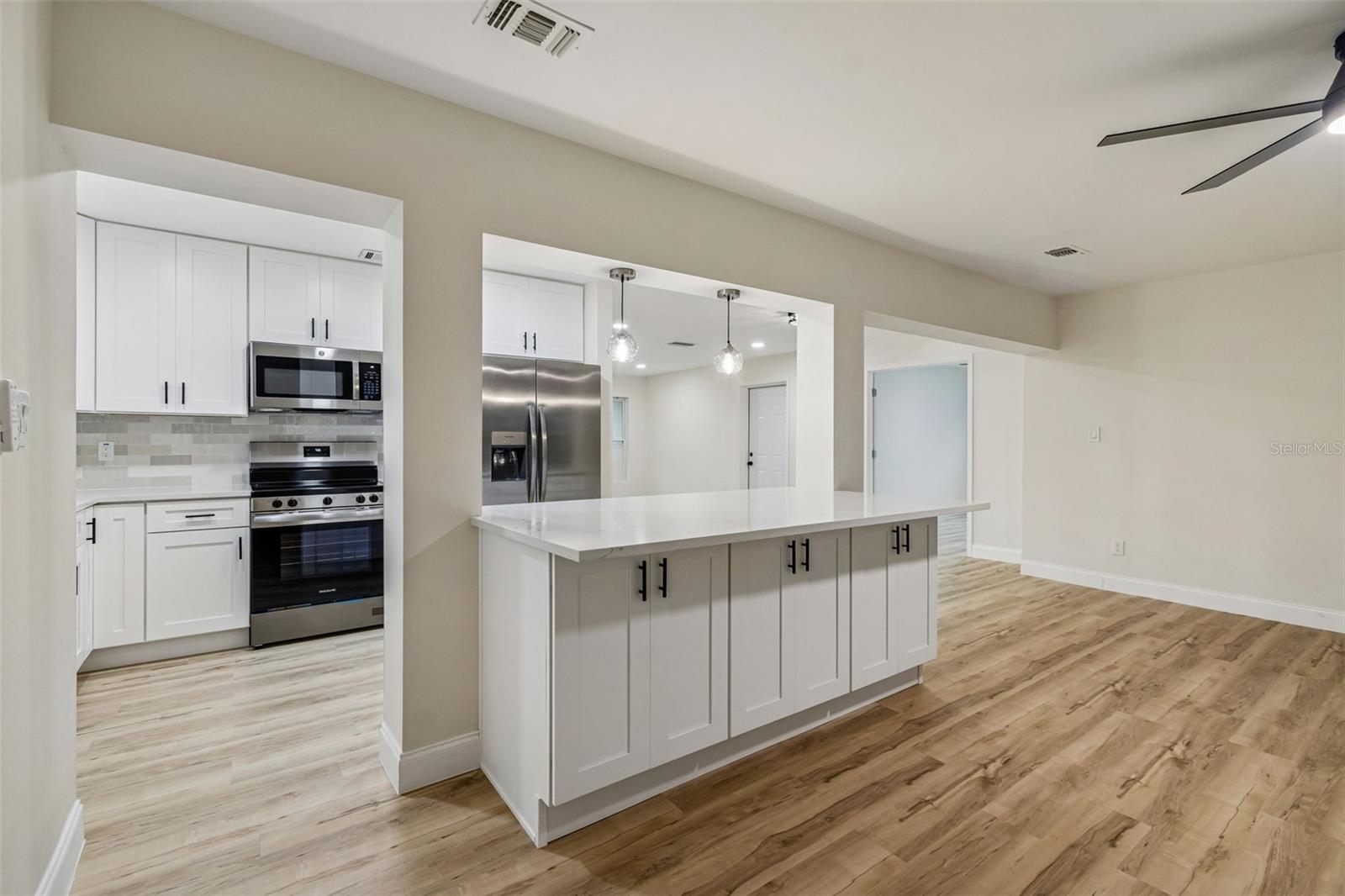 6781 33RD AVE N, ST PETERSBURG, FL — photo 19