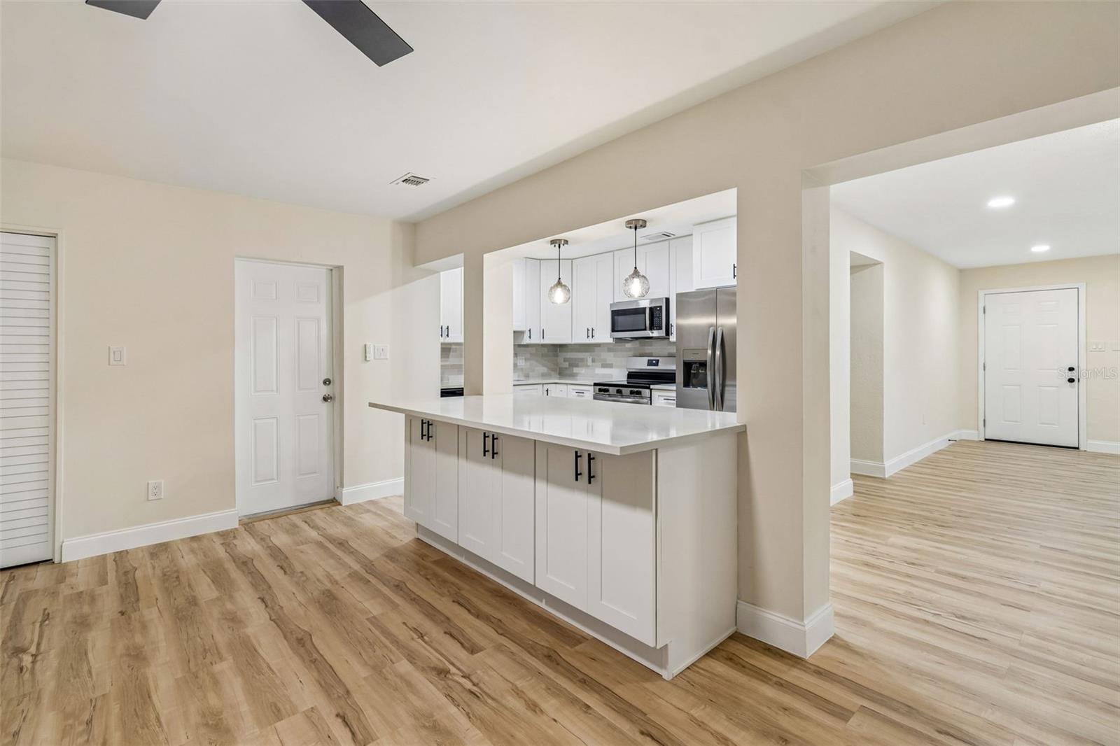 6781 33RD AVE N, ST PETERSBURG, FL — photo 21