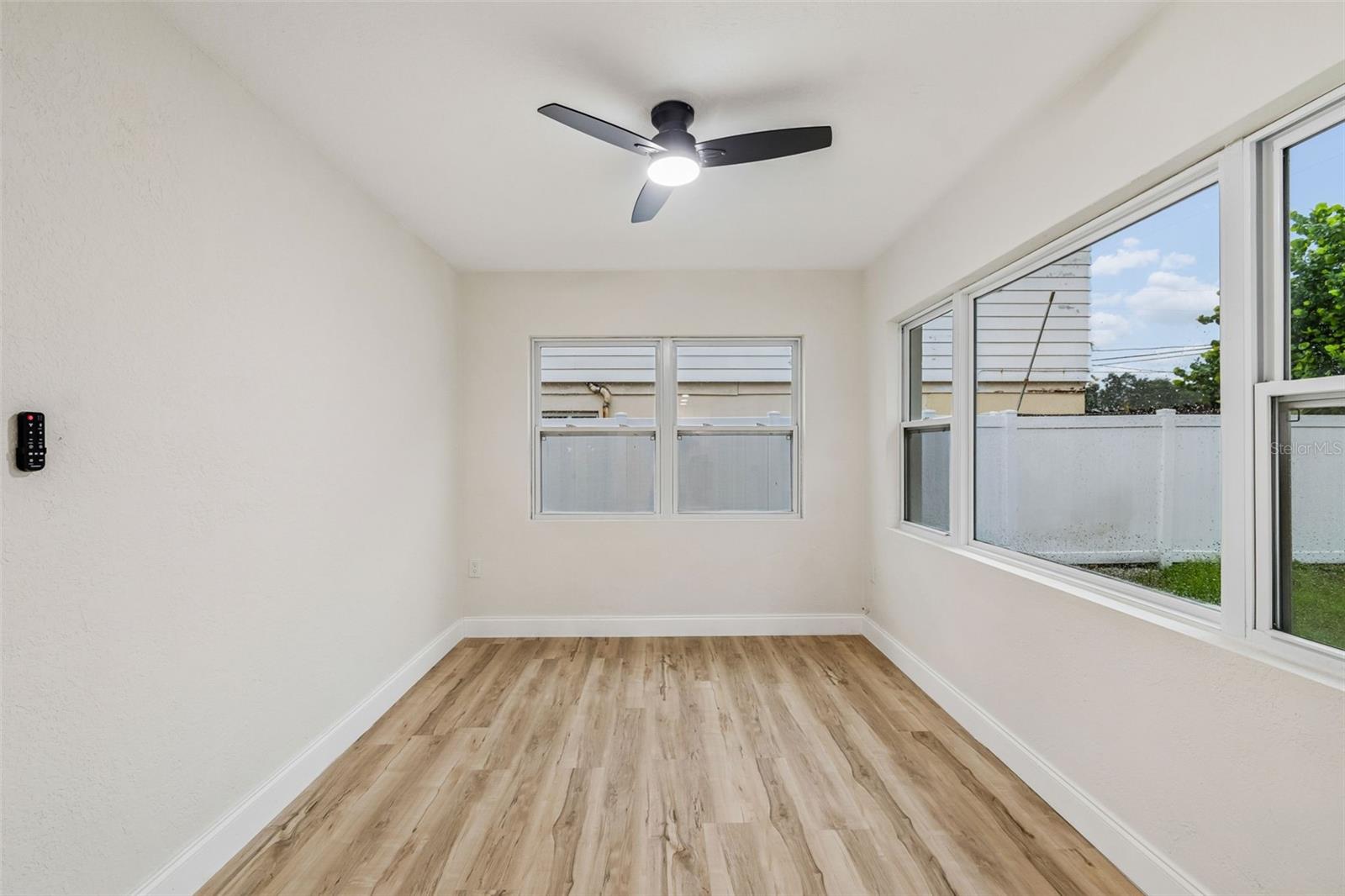 6781 33RD AVE N, ST PETERSBURG, FL — photo 27
