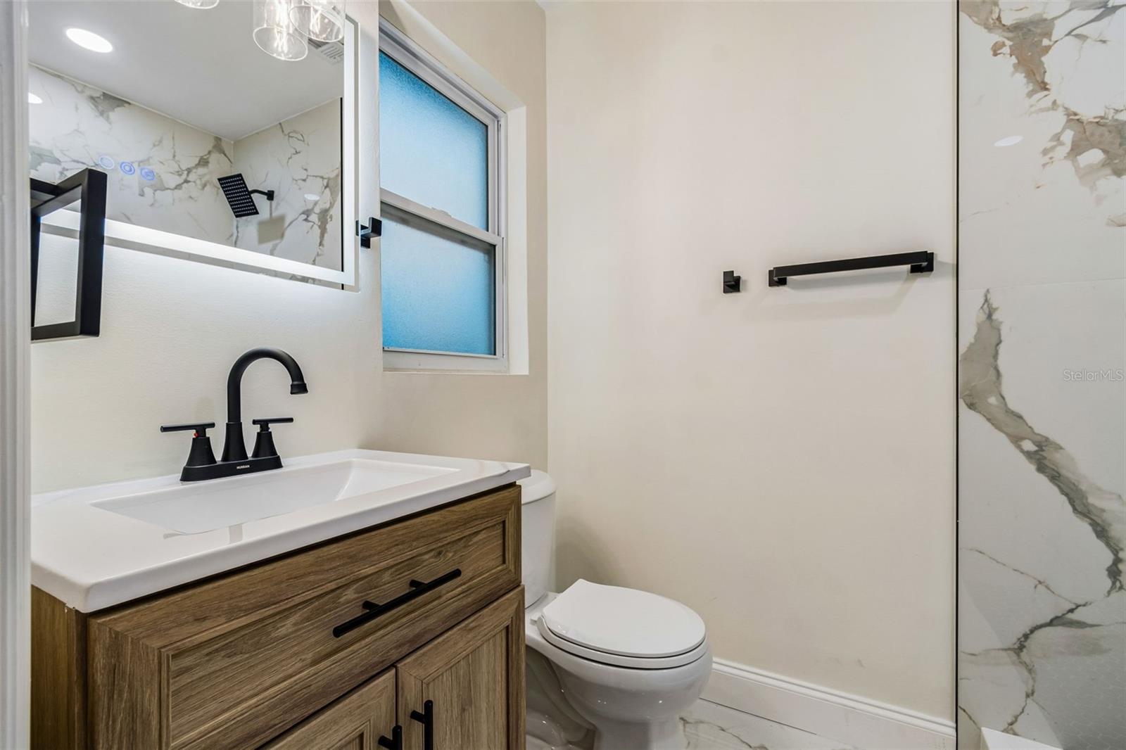 6781 33RD AVE N, ST PETERSBURG, FL — photo 37