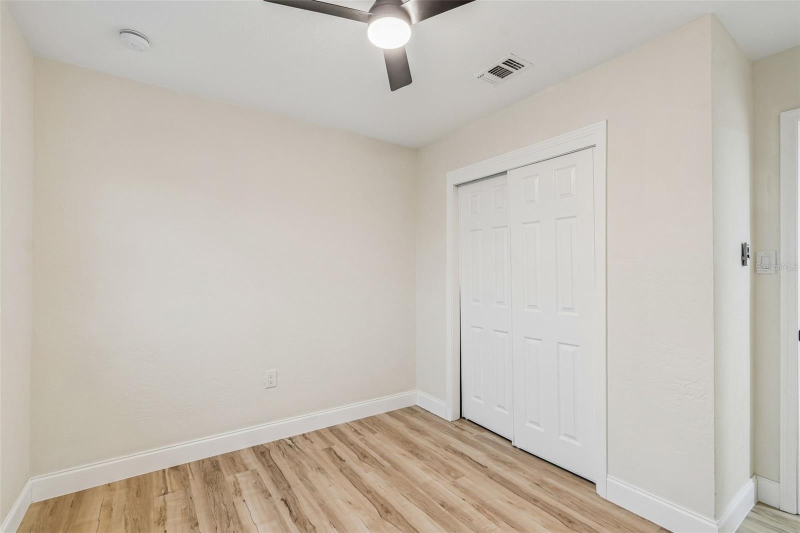 6781 33RD AVE N, ST PETERSBURG, FL — photo 44