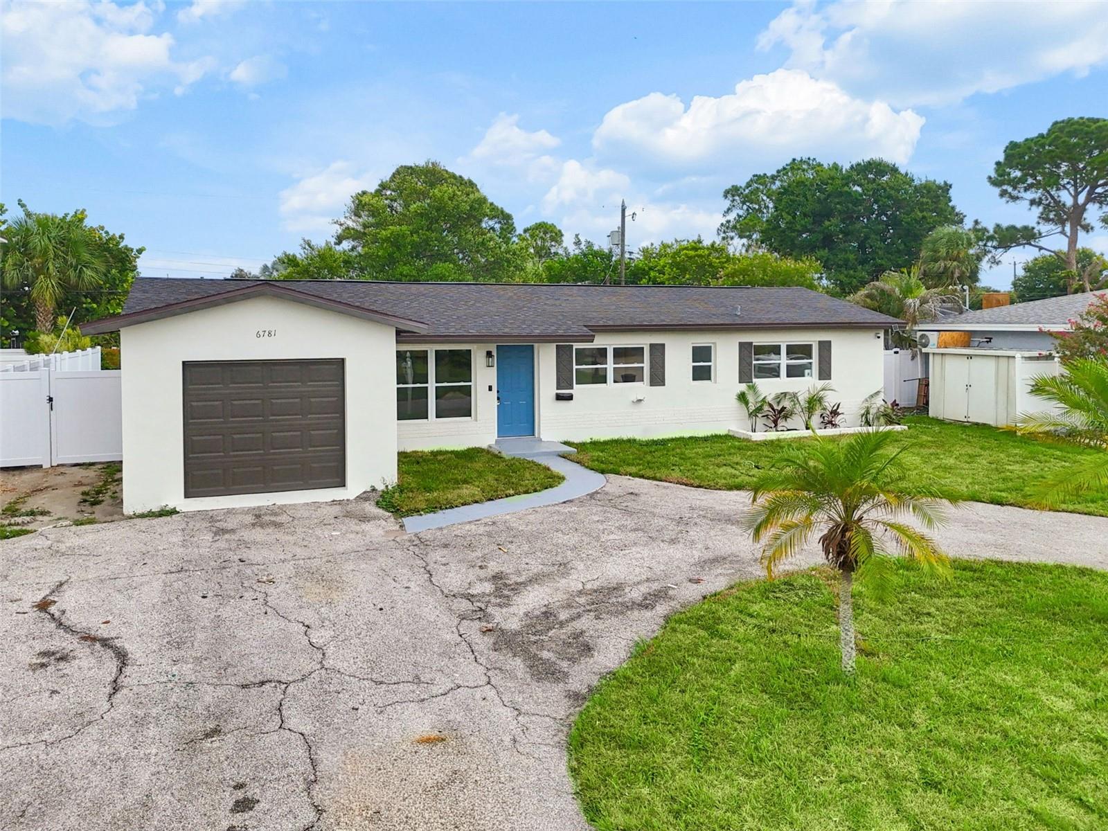 6781 33RD AVE N, ST PETERSBURG, FL — photo 51
