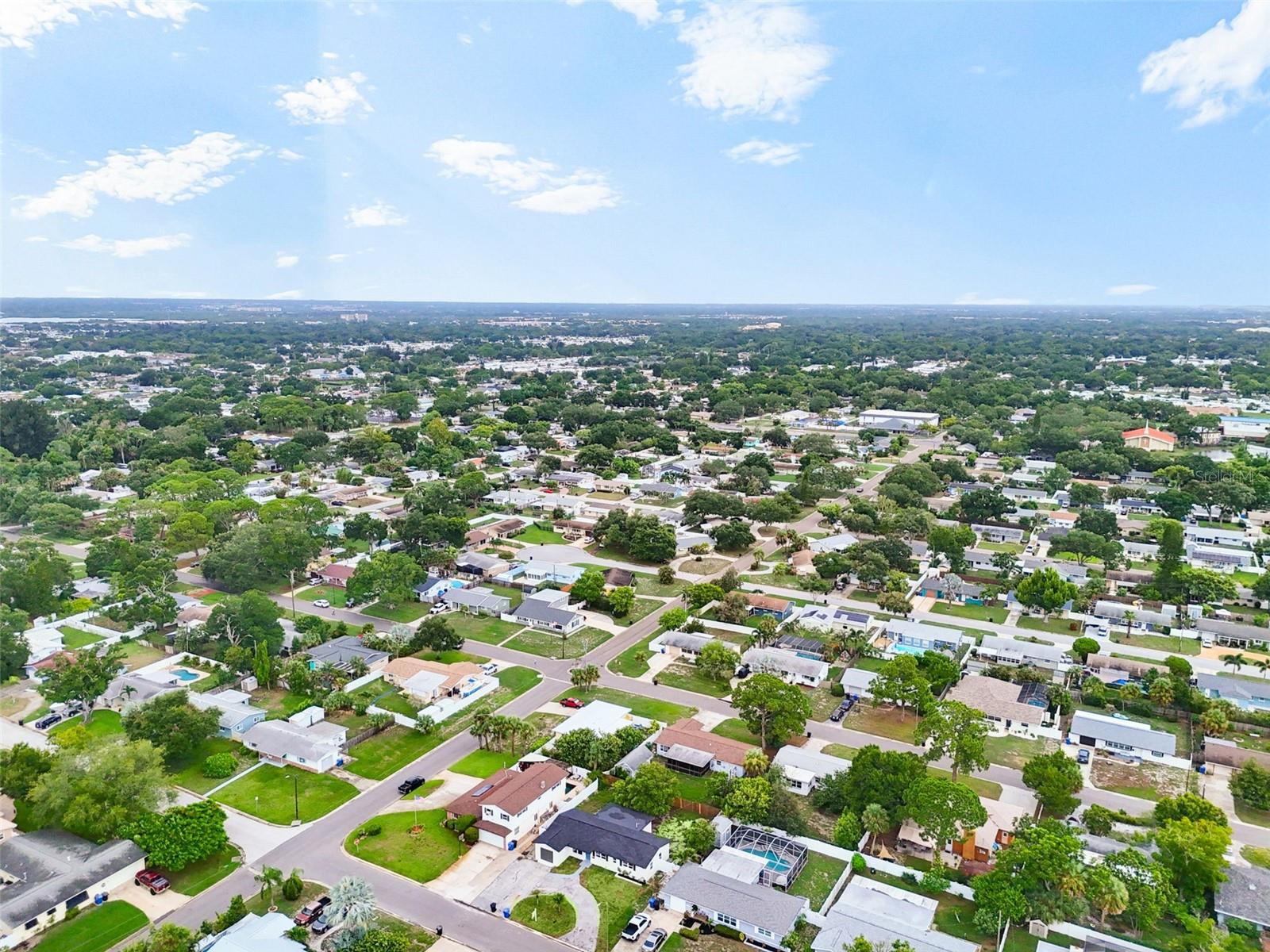 6781 33RD AVE N, ST PETERSBURG, FL — photo 60
