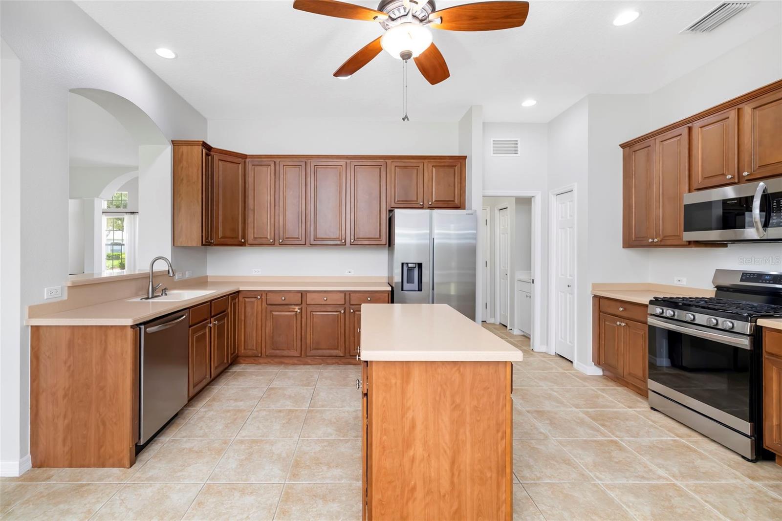 1111 BRAMBLING CT, BRADENTON, FL — photo 29
