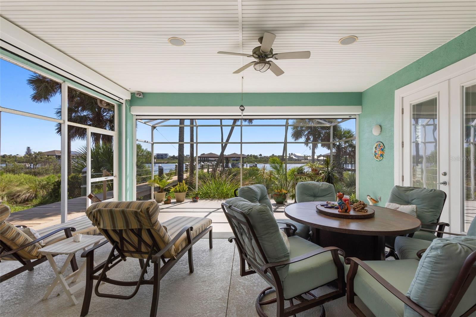 127 S RIVERWALK DR, PALM COAST, FL — photo 2