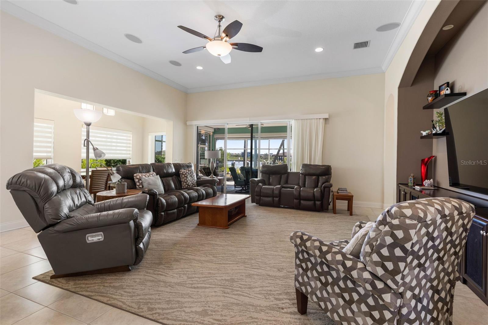 127 S RIVERWALK DR, PALM COAST, FL — photo 4
