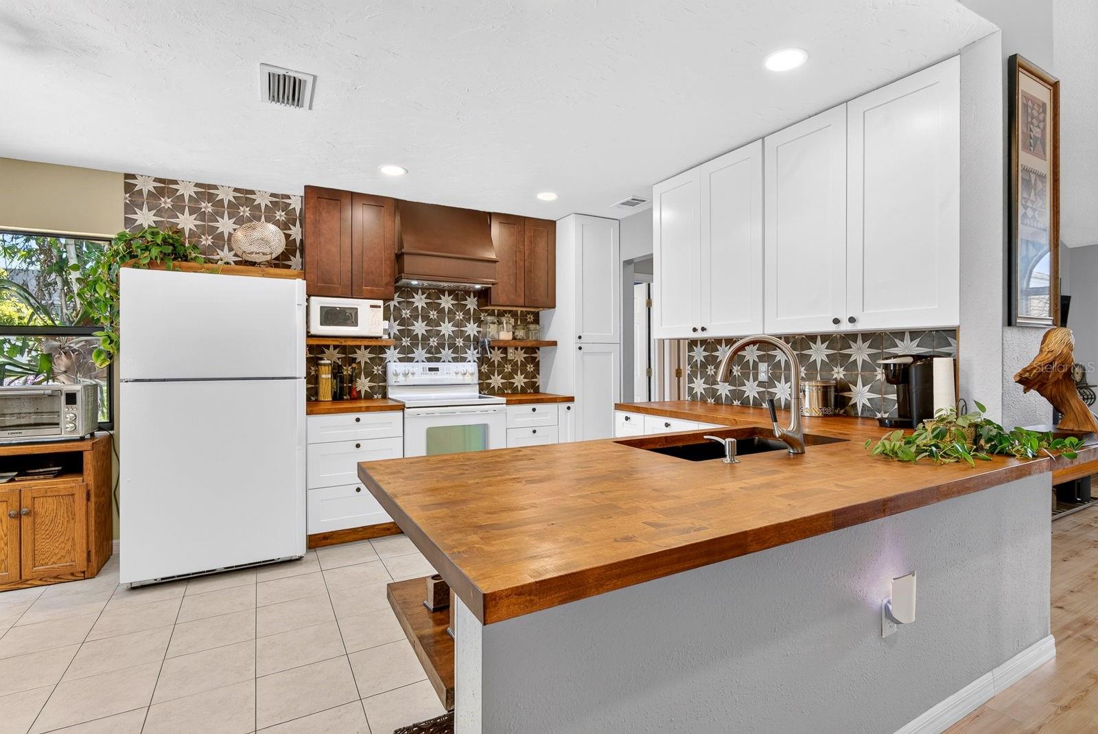 5610 33RD LN E, BRADENTON, FL — photo 12