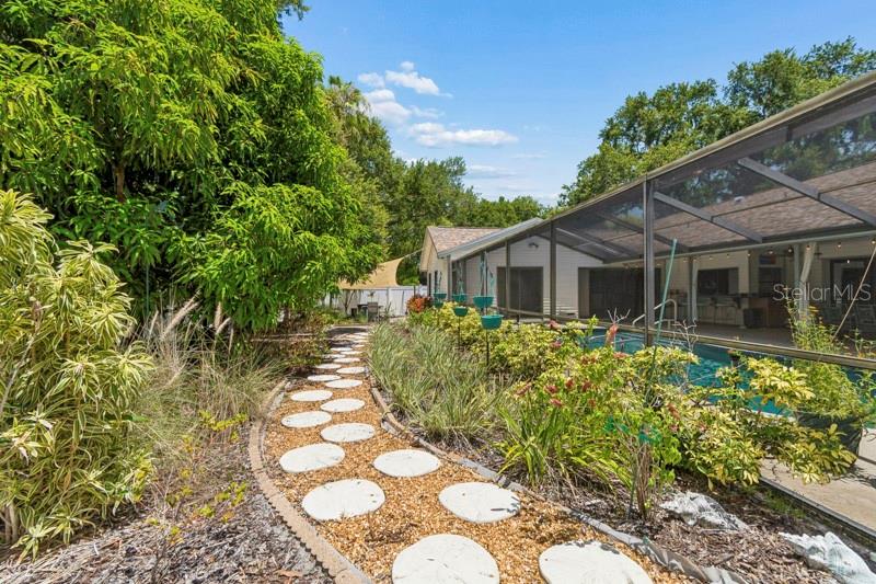 2781 VALENCIA LN W, PALM HARBOR, FL — photo 60