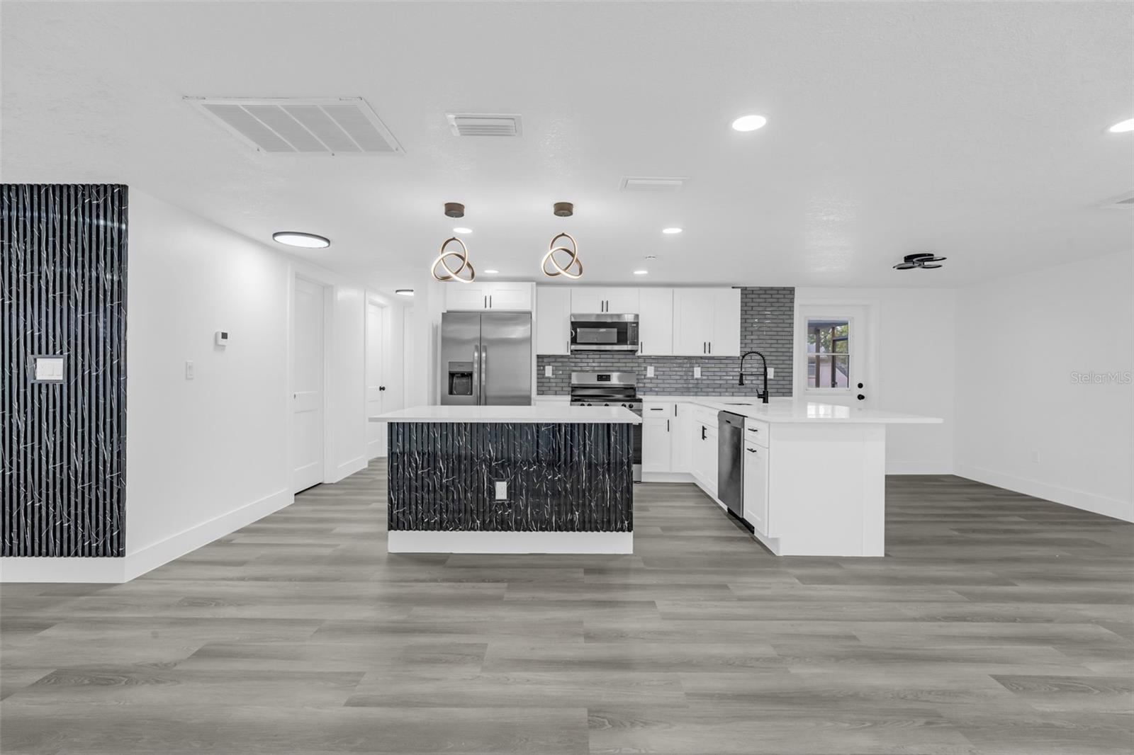 3325 DARLINGTON RD, HOLIDAY, FL — photo 15