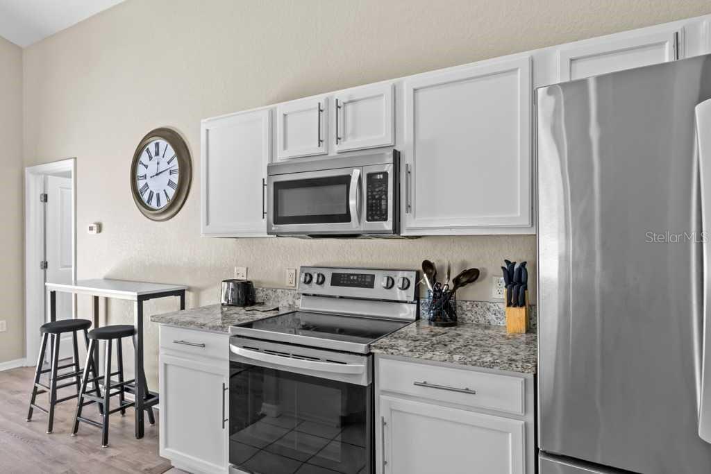 641 RESERVE DR, DAVENPORT, FL — photo 4