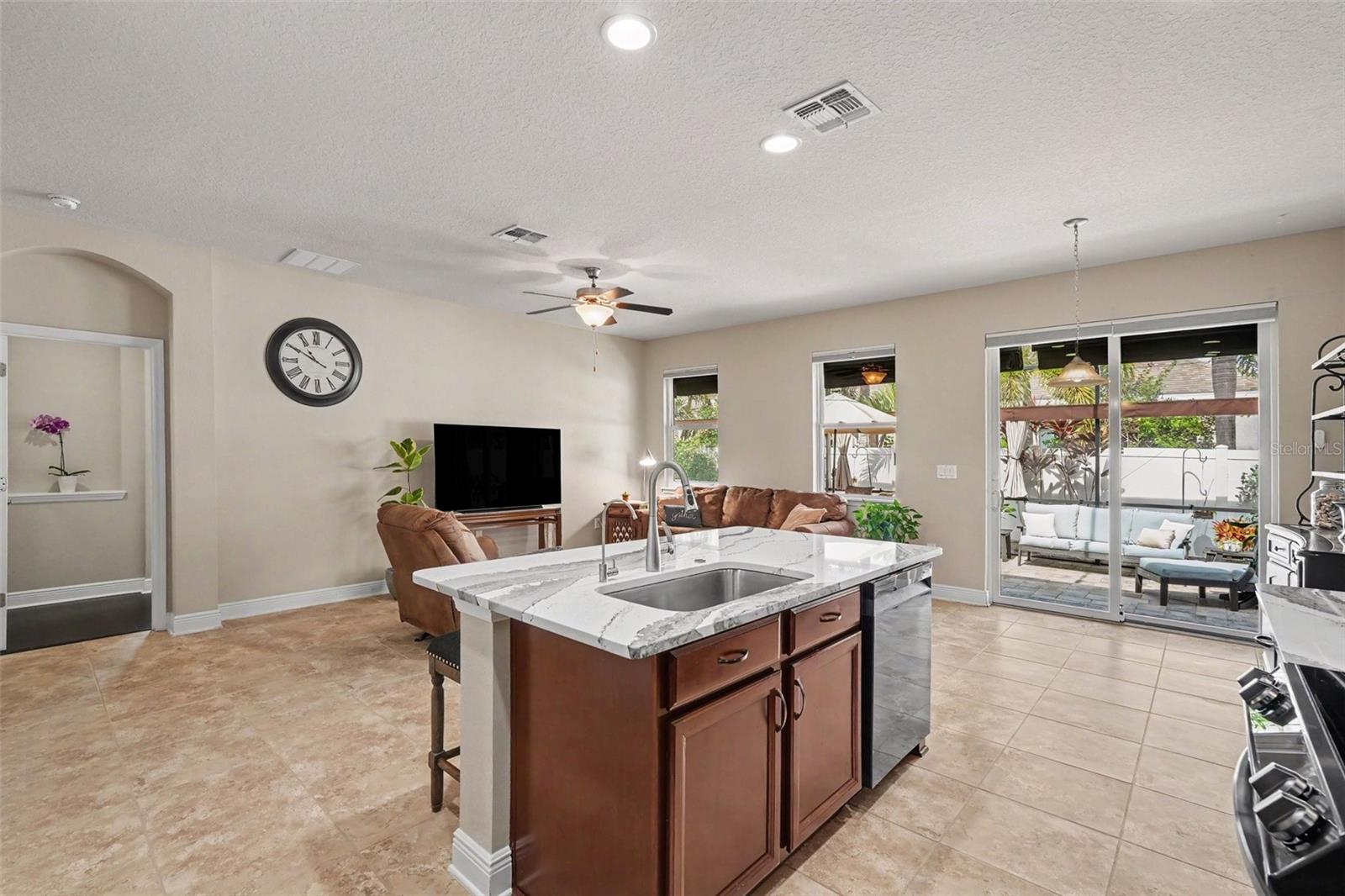 7703 S SPARKMAN ST, TAMPA, FL — photo 13