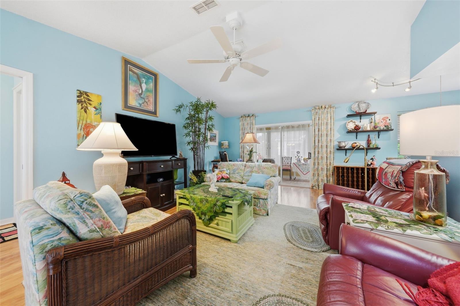 1602 MALACARA LN, THE VILLAGES, FL — photo 8