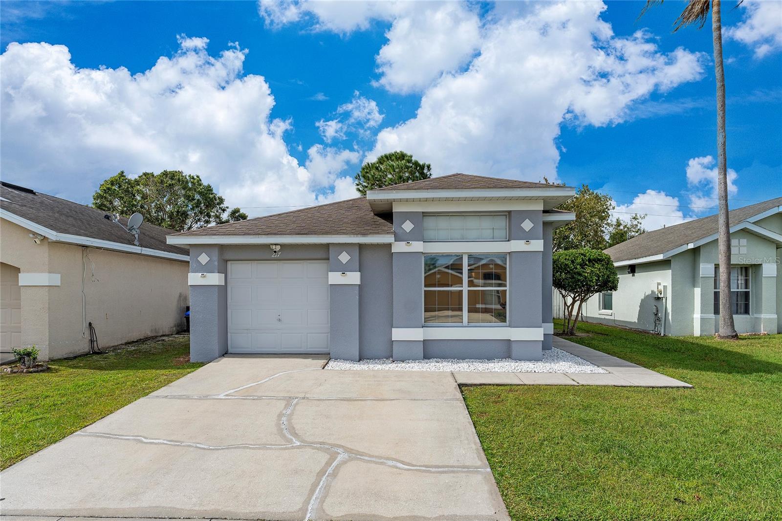 217 WOODBAY CT, ORLANDO, FL
