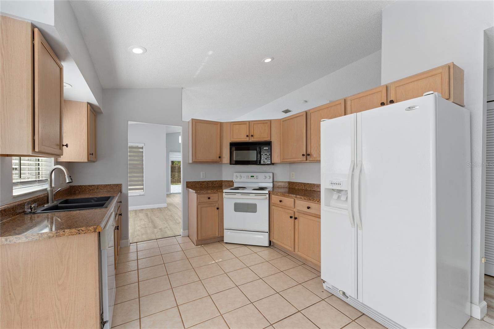 217 WOODBAY CT, ORLANDO, FL — photo 14