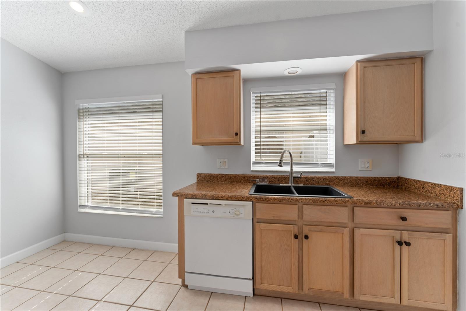 217 WOODBAY CT, ORLANDO, FL — photo 15